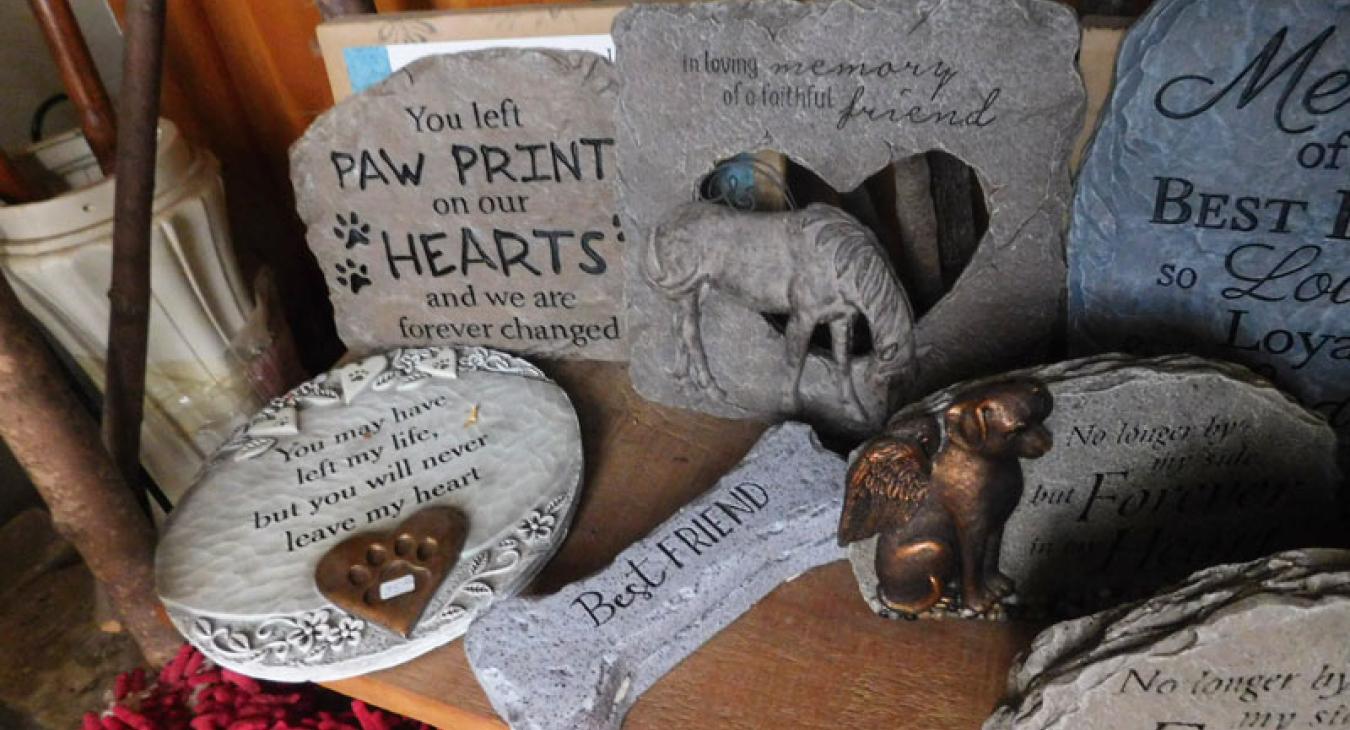 pet memorials